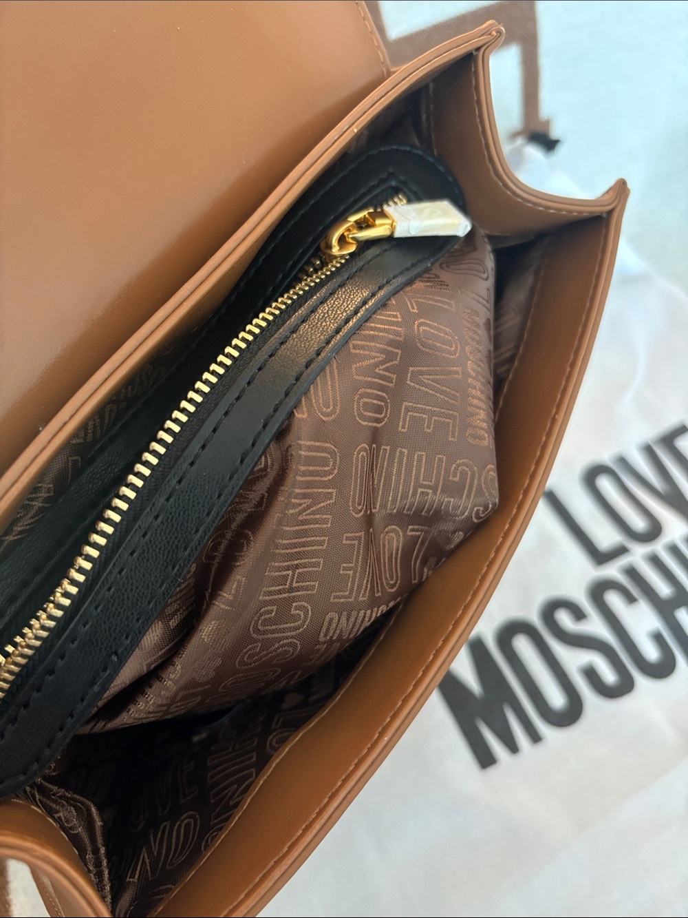 NWOT Love Moschino Tan Brown Top-Handle Satchel with Gold Hardware w/ dust bag - Picture 9 of 9